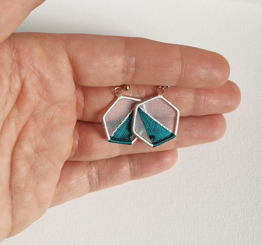 Boucles - Hexagonales crème/bleu canard
